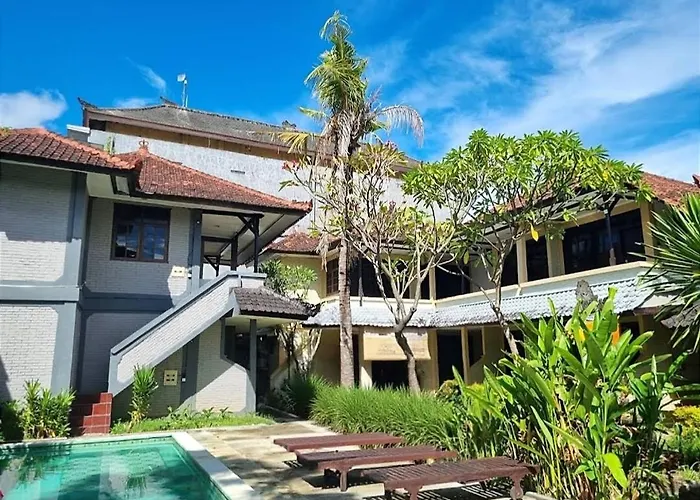 Moanna Kuta Hotel 3*